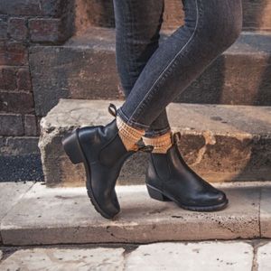 Blundstone Black Leather Heel Boots 9